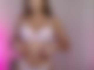 Ava's Live Sex Cam Show