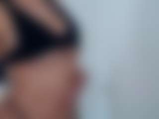Ava's Live Sex Cam Show