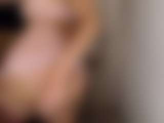 Ava's Live Sex Cam Show