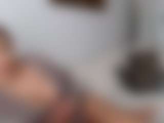 Ava's Live Sex Cam Show
