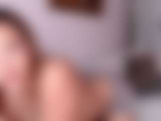 Ava's Live Sex Cam Show