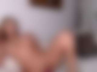 Ava's Live Sex Cam Show