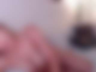 Ava's Live Sex Cam Show