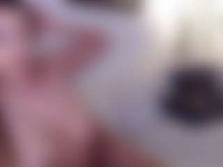 Ava's Live Sex Cam Show