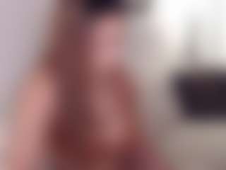 Ava's Live Sex Cam Show