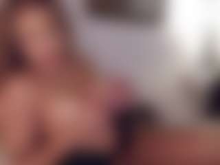 Ava's Live Sex Cam Show