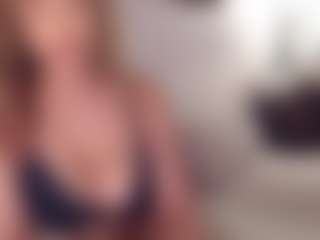 Ava's Live Sex Cam Show