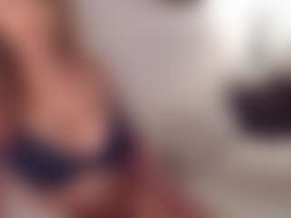 Ava's Live Sex Cam Show