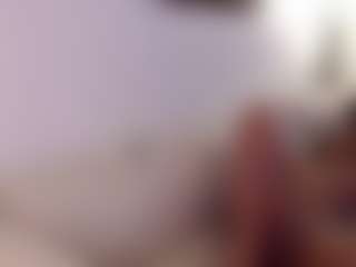 Live cam show with Ava - Big Tits on live18s.com
