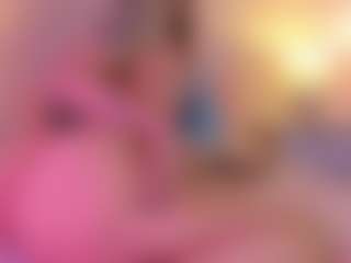 Live cam show with Antonella - Teen (18+) on CamwithHer