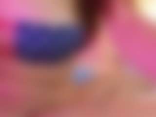 Antonella's Live Sex Cam Show