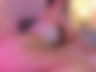 Live cam show with Antonella - Blowjob on Camsoda