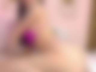 Live cam show with Antonella - Control on slutload