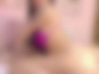 Antonella's Live Sex Cam Show
