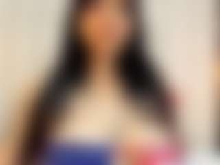 Live cam show with Antonella - Petite on Camsoda