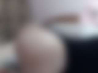 Live cam show with queentwerk - Ass Clapping on Mixed Magazine Live