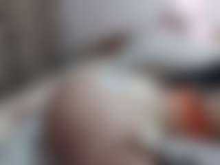 Live cam show with queentwerk - Bikini on liverealitysex.com