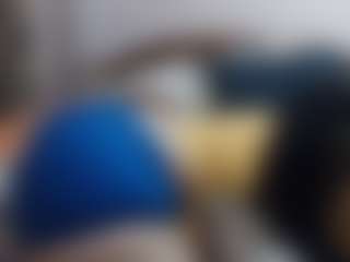 Live cam show with queentwerk - Fuck Machine on live18s.com
