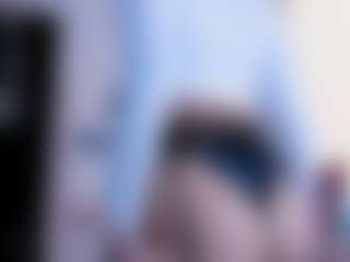 Live cam show with cosmoriri - HD on AdultVida.com