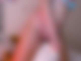 cosmoriri's Live Sex Cam Show
