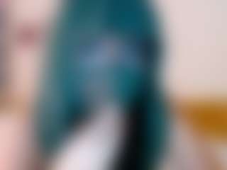 cosmoriri's Live Sex Cam Show