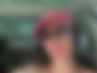 Tight Tiny MILF's Live Sex Cam Show