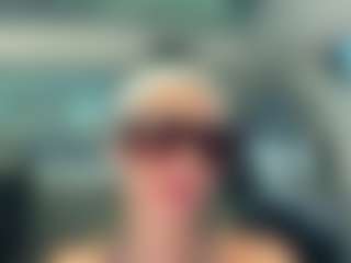 Tight Tiny MILF's Live Sex Cam Show