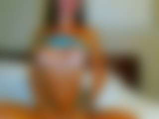 Live cam show with Tight Tiny MILF - Lovense on livesuperchat.net