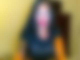 Tight Tiny MILF's Live Sex Cam Show