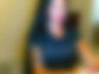 Live cam show with Tight Tiny MILF - Big Tits MILF on UwU Esports
