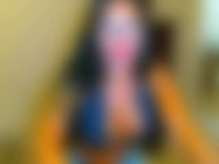 Live cam show with Tight Tiny MILF - Wet on Cam Slut