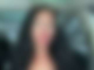 Tight Tiny MILF MILF webcam performer live streaming