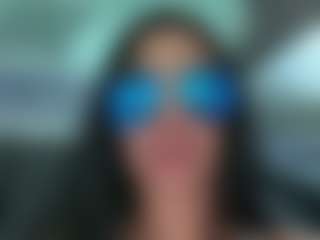 Live cam show with Tight Tiny MILF - Tokenkeno on Camming Site