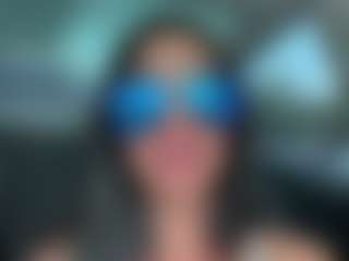 Live cam show with Tight Tiny MILF - Bald on xxxlivecams.org