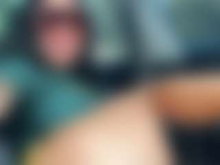 Tight Tiny MILF's Live Sex Cam Show