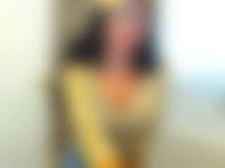 Live cam show with Tight Tiny MILF - Thong on WildCum
