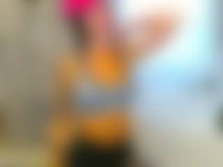 Live cam show with Tight Tiny MILF - Big Ass on Camiplay Live