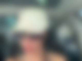 Live cam show with Tight Tiny MILF - Mobile on CamSodaAdn