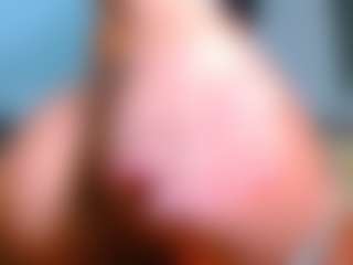 Live cam show with Tight Tiny MILF - Gamer Big Tits on slutload