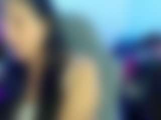 Live cam show with aslyandrea - Hot on camtv