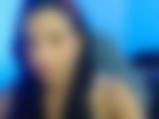 Live cam show with aslyandrea - Strapon on Sweet Sext
