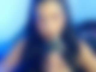 Live cam show with aslyandrea - Oil on Cam Slut