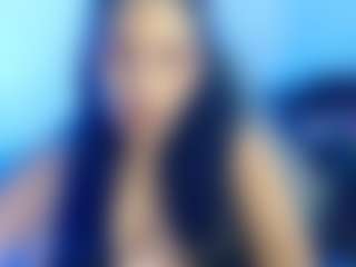 Live cam show with aslyandrea - Strapon on Camsoda