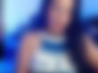 Live cam show with aslyandrea - Flashing on Mixed Magazine Live