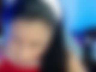 Live cam show with aslyandrea - Oil on xheatlive.com