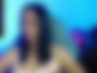 Live cam show with aslyandrea - Flashing on Camsoda