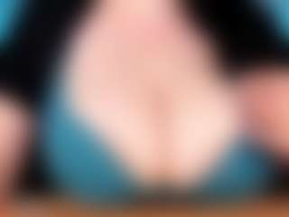 Clara's Live Sex Cam Show