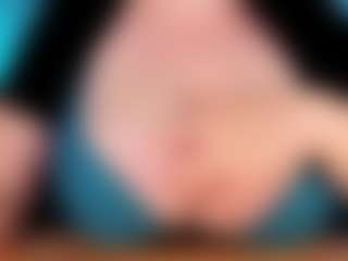 Live cam show with Clara - Bikini on Nude Chat * 1 On 1 Webcam Sex * Live Cam Show