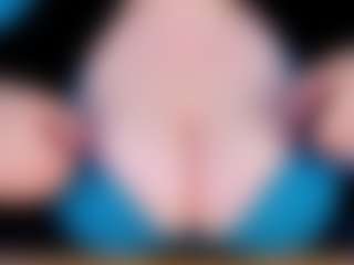 Live cam show with Clara - Joi on Mixed Magazine Live