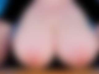 Clara's Live Sex Cam Show